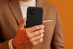۵ قاب گوشی که هر مرد خوش‌استایل باید داشته باشد